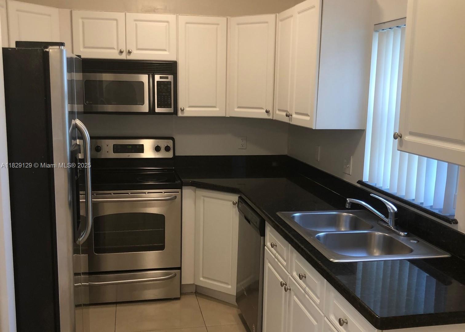 202 NW 14th Ave C-1
