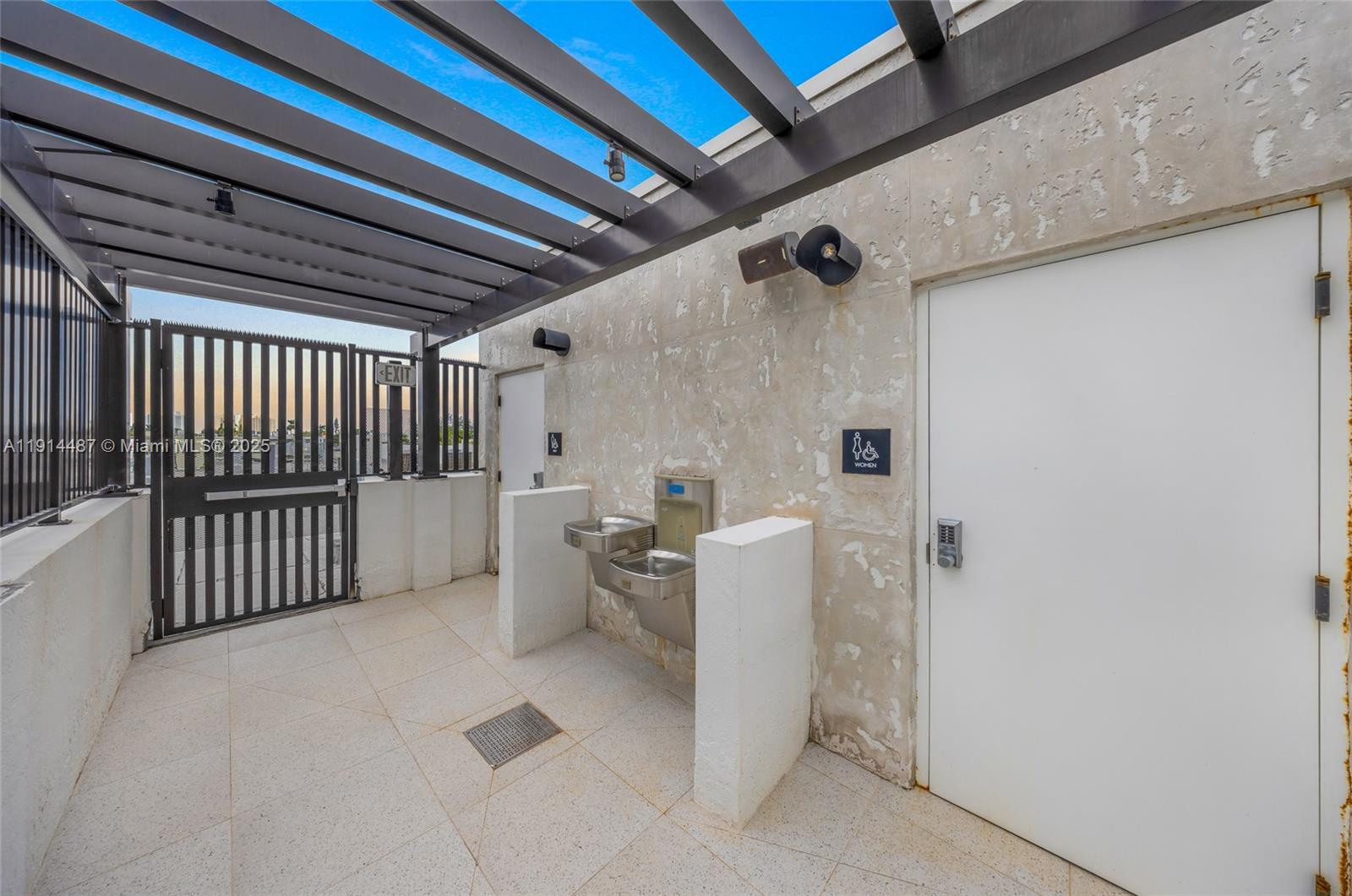 LINCOLN SUB - Residential