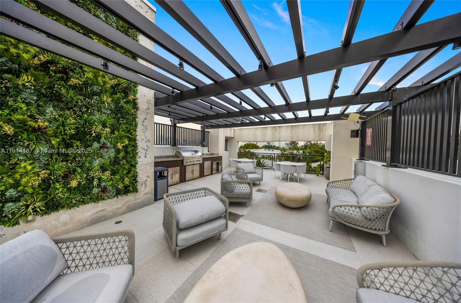 LINCOLN SUB - Residential