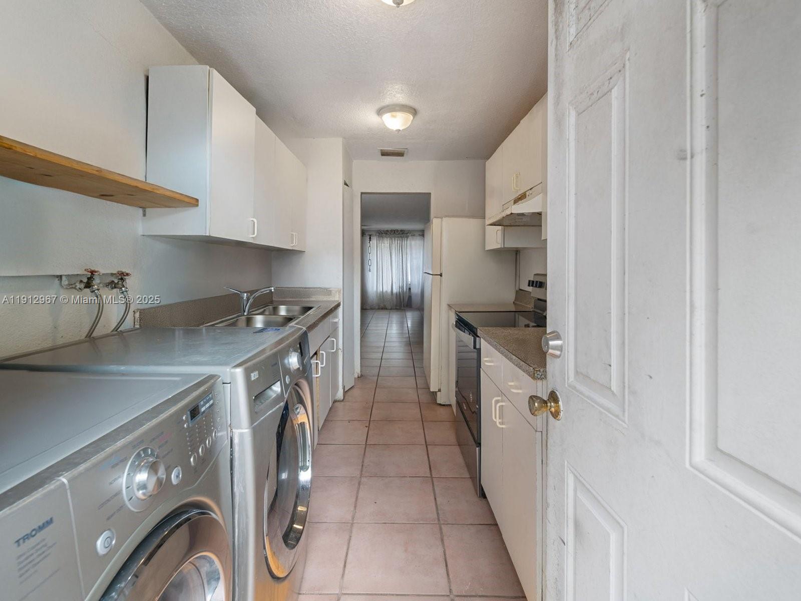 ESPLANADE - Residential