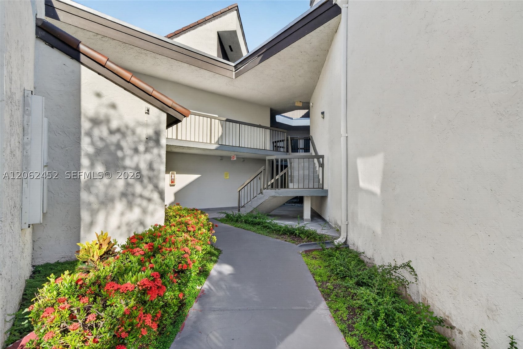 9429 Fontainebleau Blvd 201-33