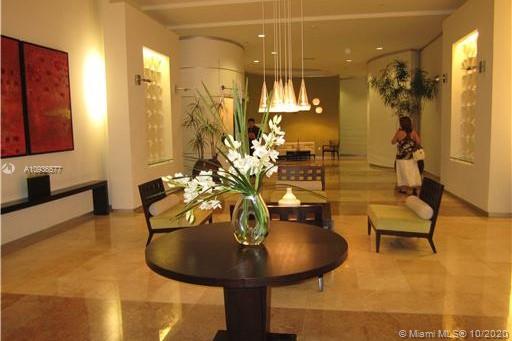 METROPOLIS I AT DADELAND - Residential