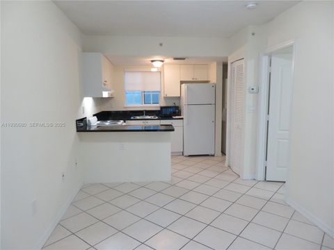 3090 BIRD AV 203 Coconut Grove FL 33133