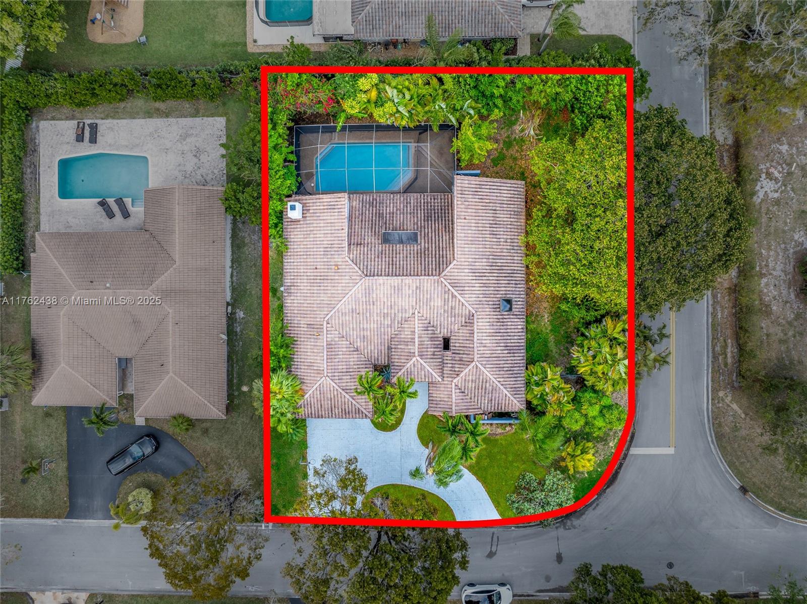 PINE RIDGE - Residential