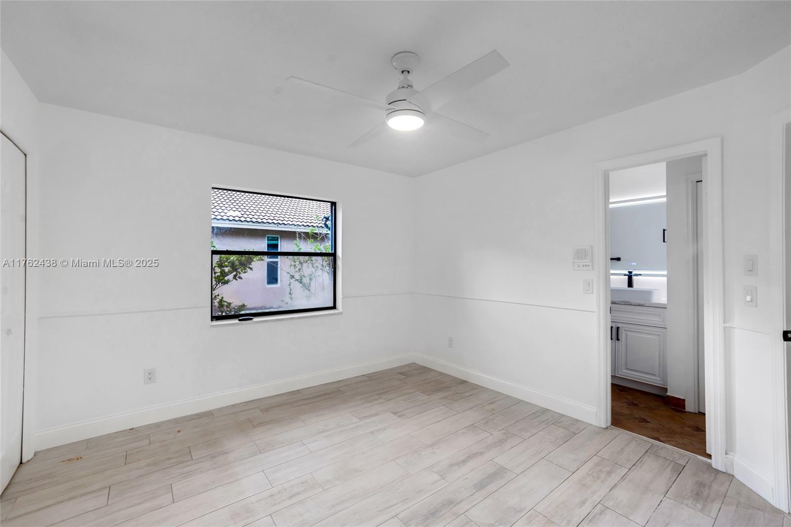 PINE RIDGE - Residential