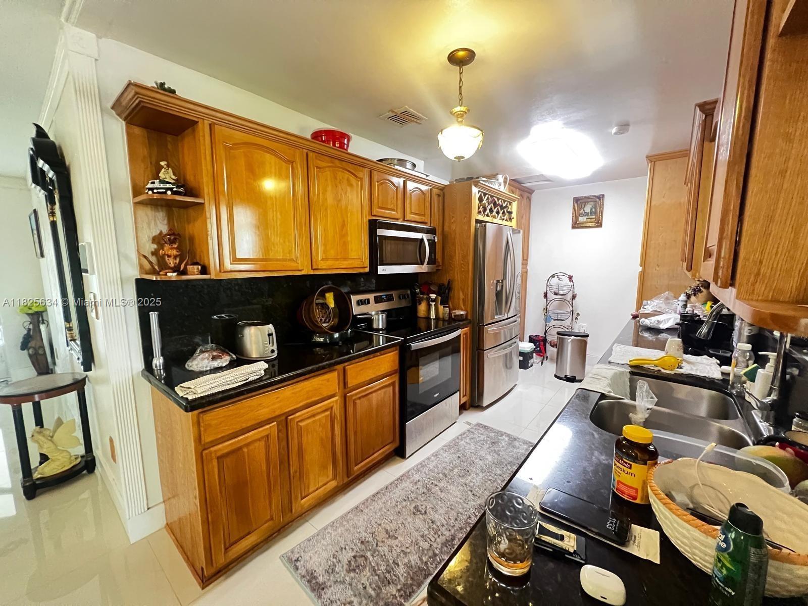 17955 NW 44th Ct 17955
