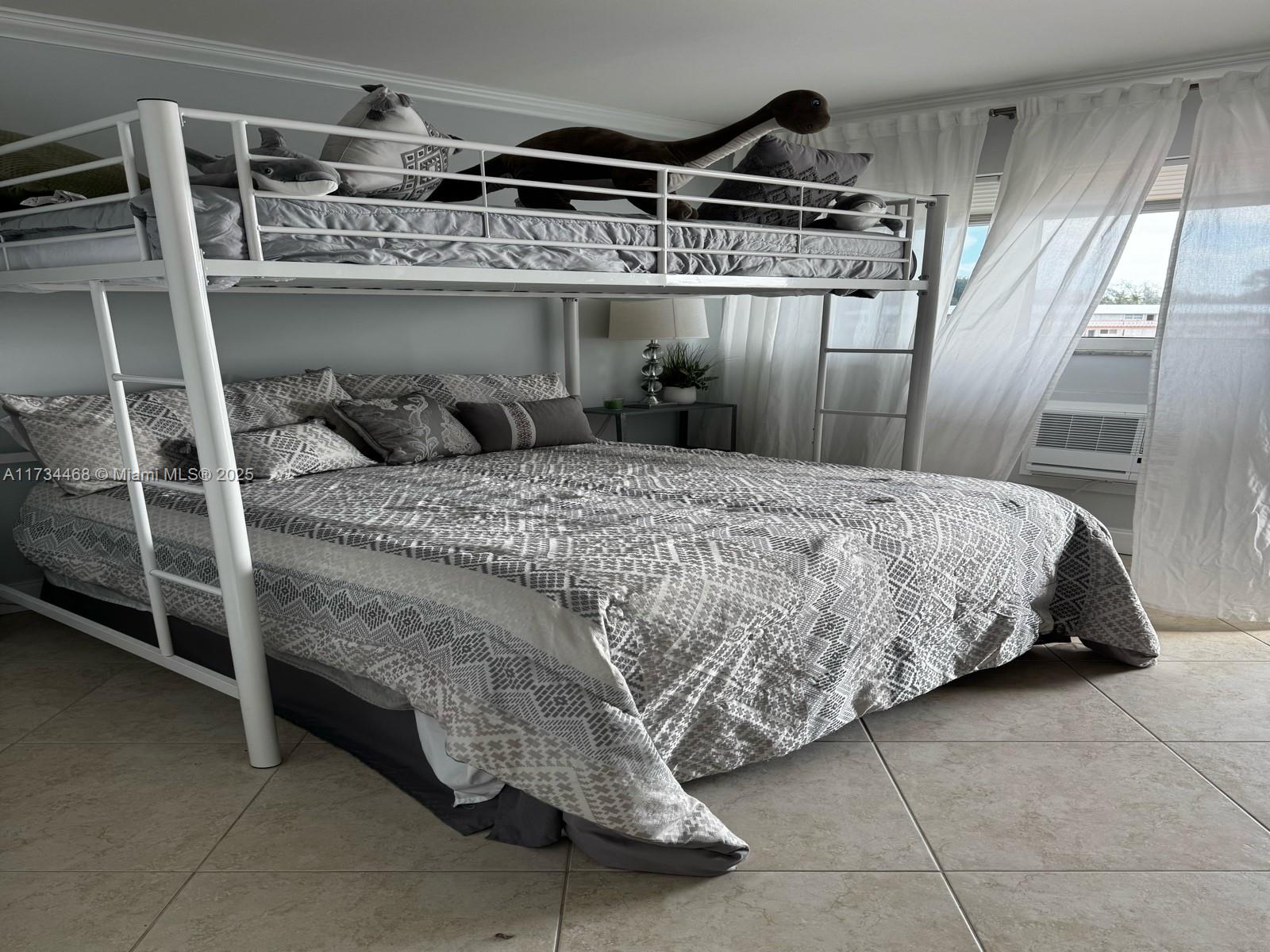 ROLEN LAKE GARDENS CO-OP - Residential