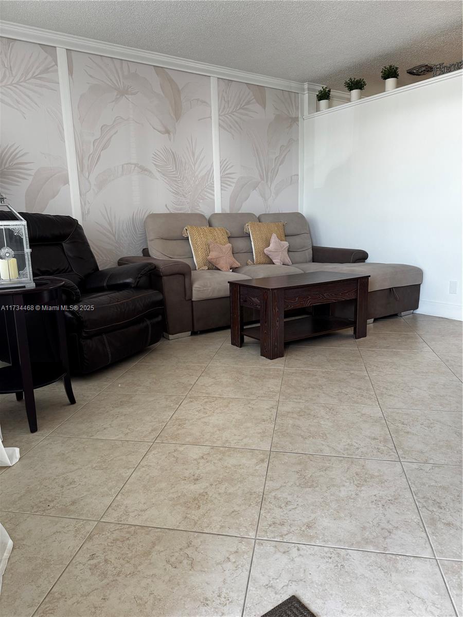 ROLEN LAKE GARDENS CO-OP - Residential