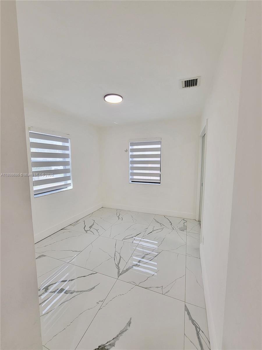 CORAL WAY VILLAGE SEC A P - Residential Lease