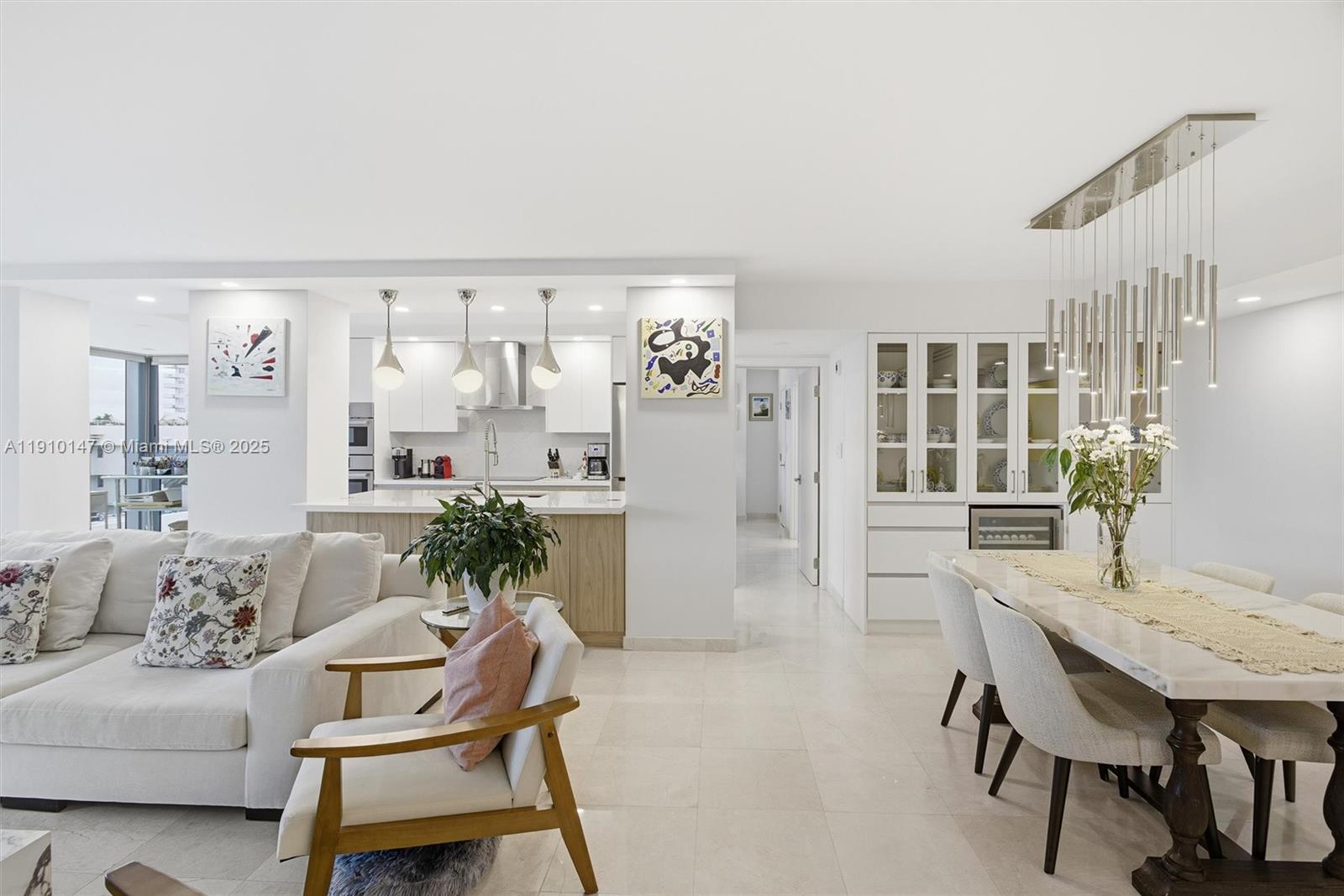 MIRASOL OCEAN TOWERS COND - Residential