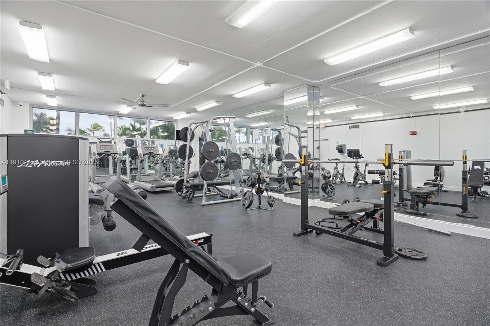 MIRASOL OCEAN TOWERS COND - Residential