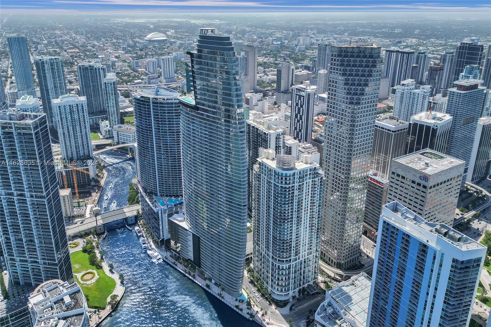 300 Biscayne Boulevard Way - Residential