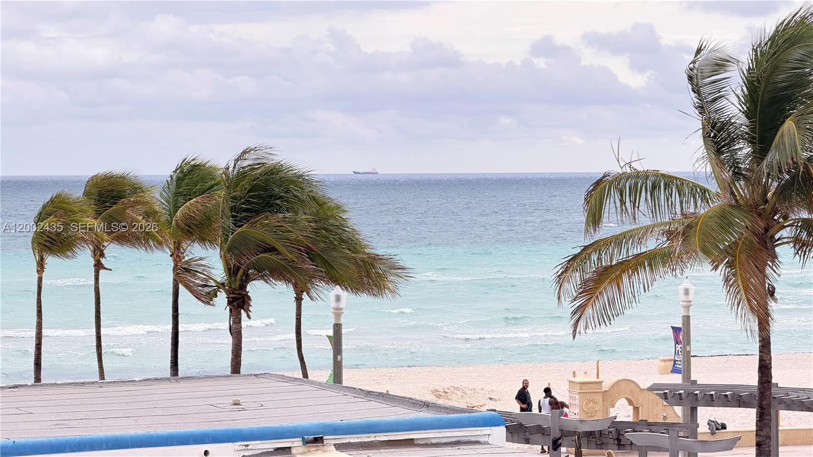 BEACH TERRACE RESORT COND - Residential