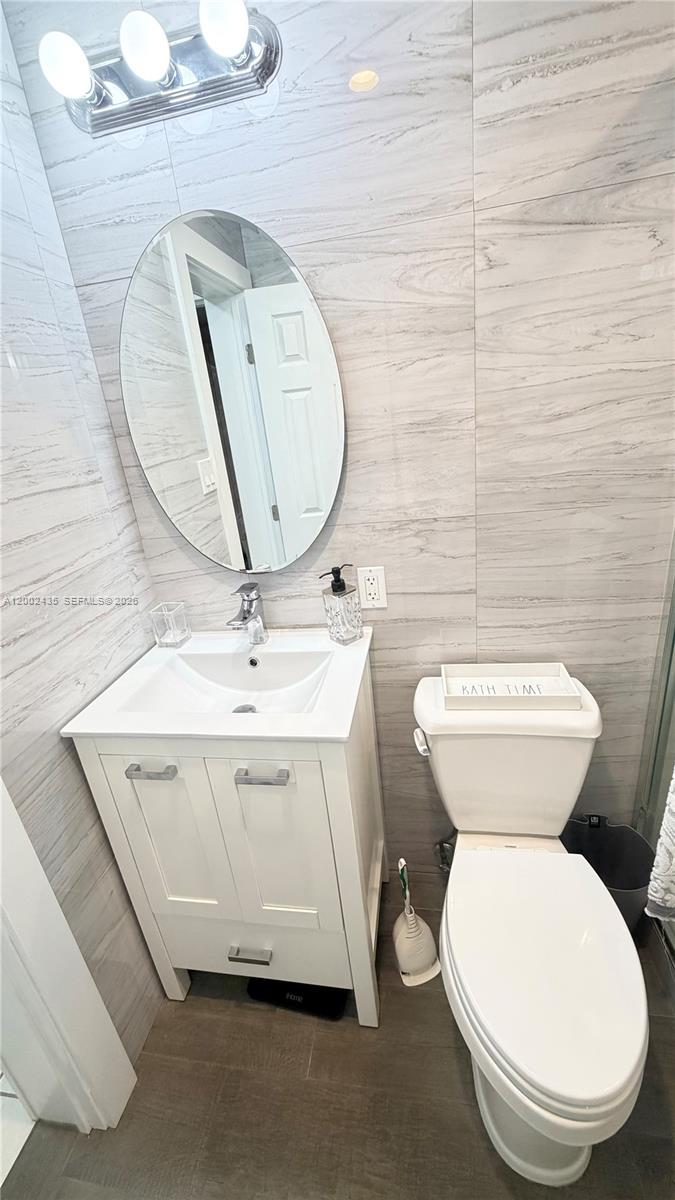 BEACH TERRACE RESORT COND - Residential