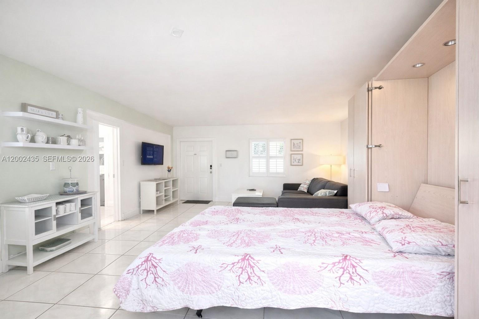 BEACH TERRACE RESORT COND - Residential