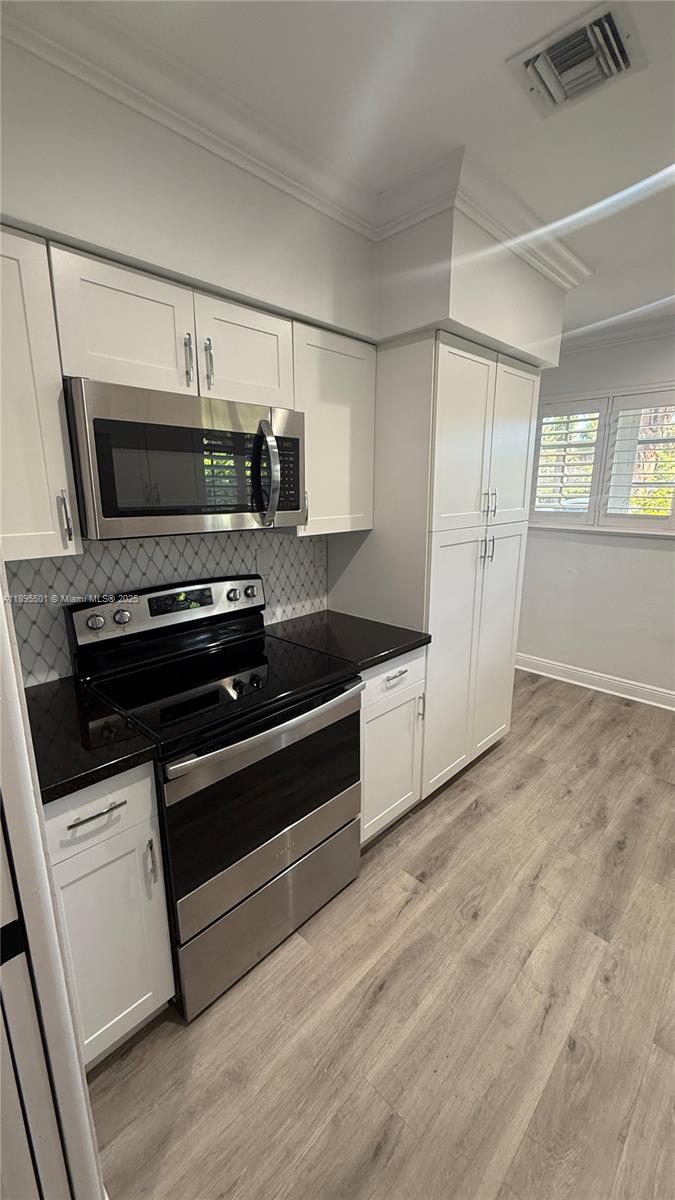 C G RIVIERA SEC PART 4 - Residential Lease