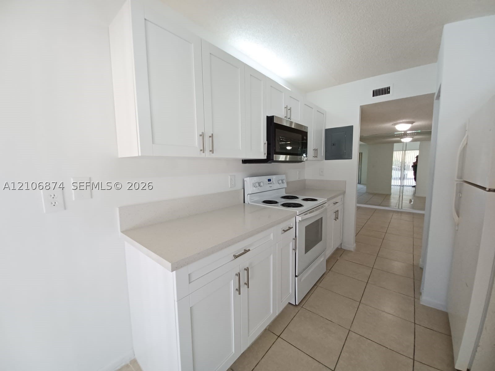 2800 Riverside Dr 102-1