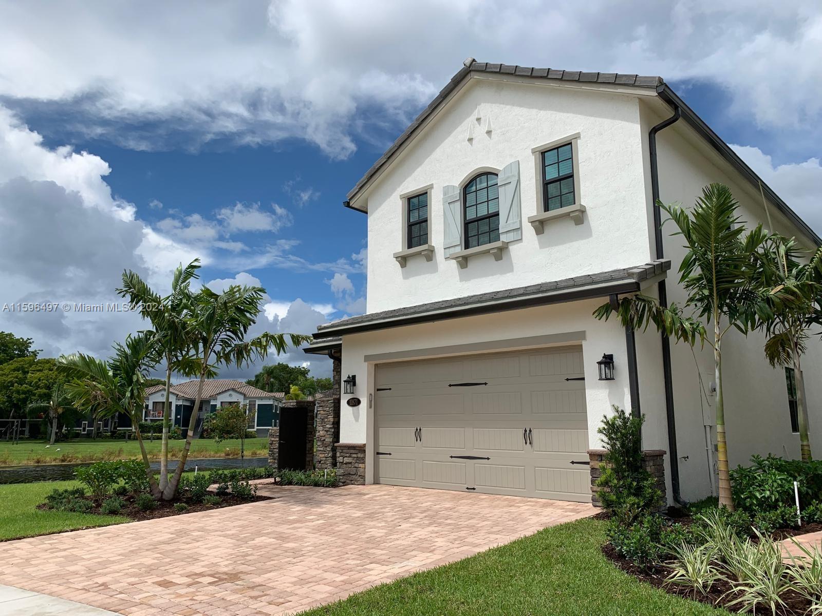 View Pembroke Pines, FL 33025 house