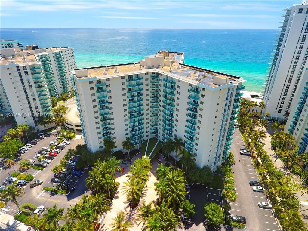 TIDES ON HOLLYWOOD BEACH - Residential
