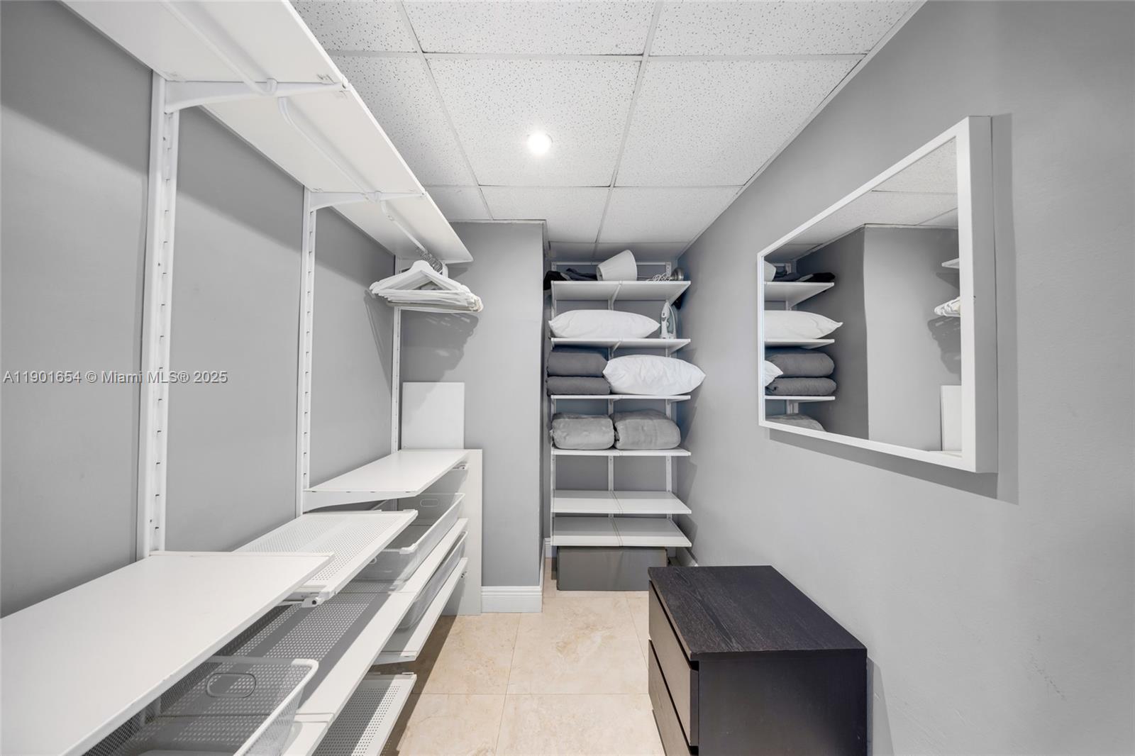 TIDES ON HOLLYWOOD BEACH - Residential