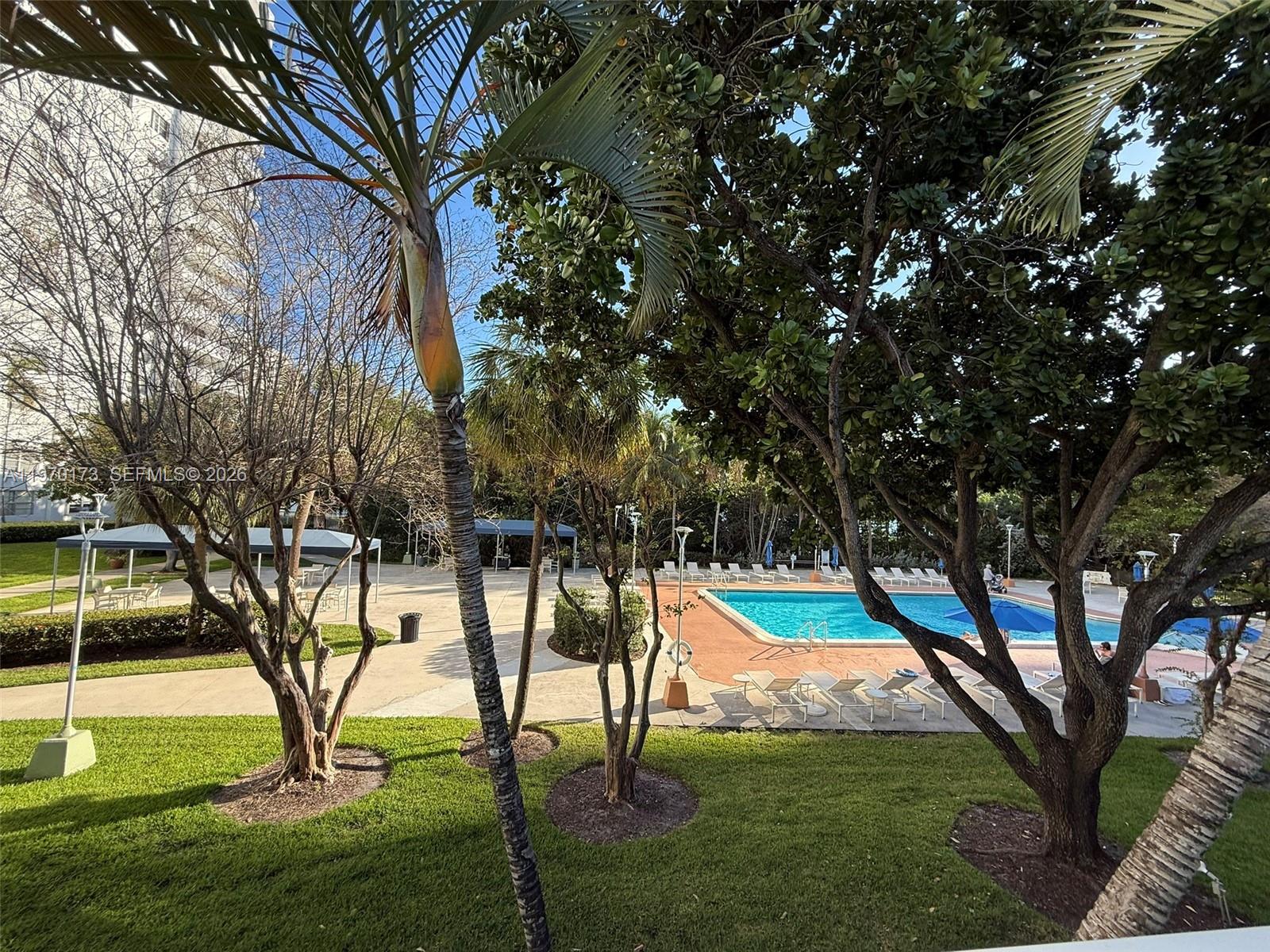 ADMIRALS PORT CONDO WEST - Residential