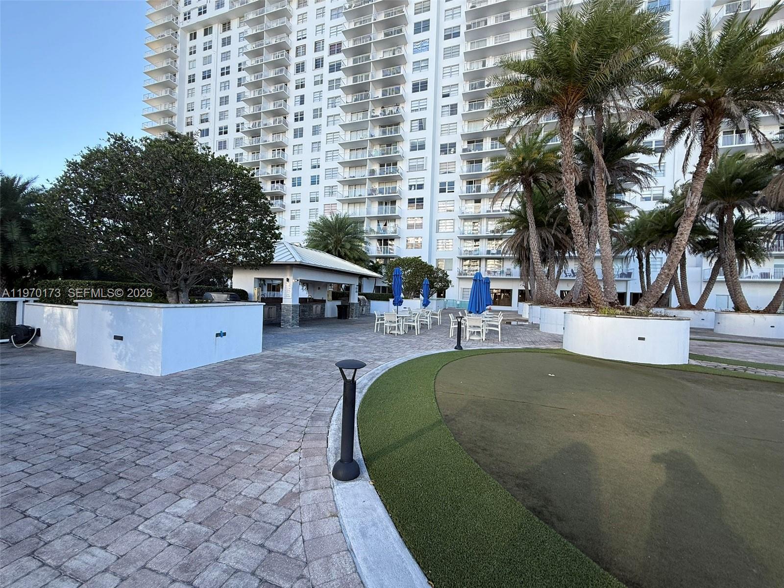 ADMIRALS PORT CONDO WEST - Residential
