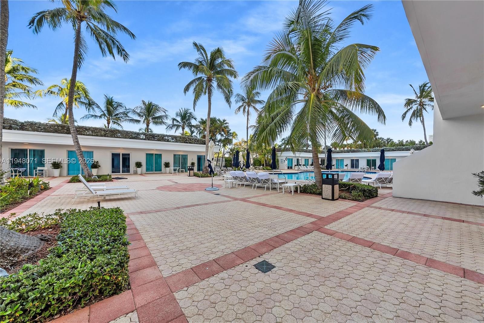 THE PALACE AT BAL HARBOUR - Residential