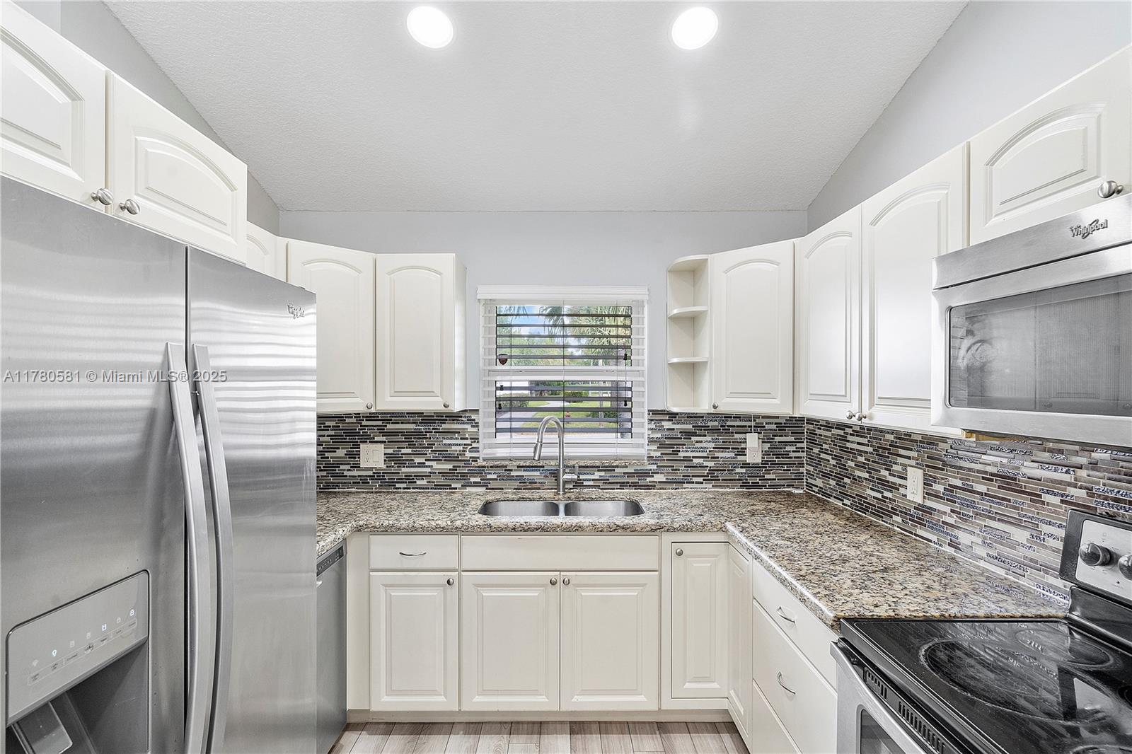 LAKES OF TARA UNIT 1 - Residential Lease