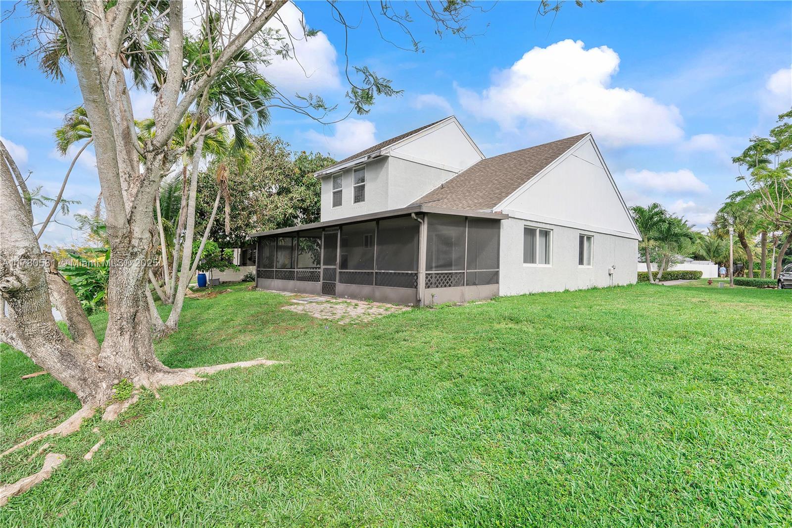 LAKES OF TARA UNIT 1 - Residential Lease