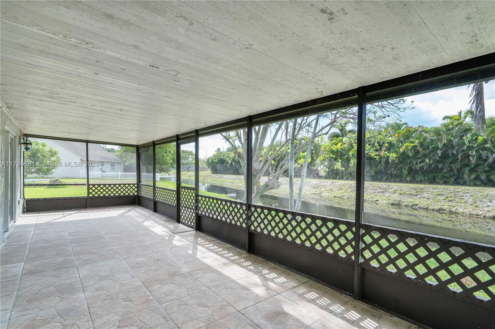 LAKES OF TARA UNIT 1 - Residential Lease