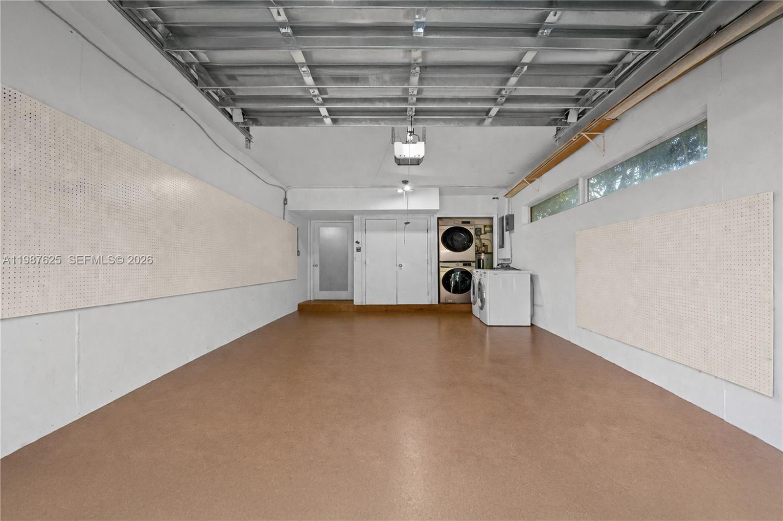 C GAB COUNTRY CLUB SEC 5 - Residential