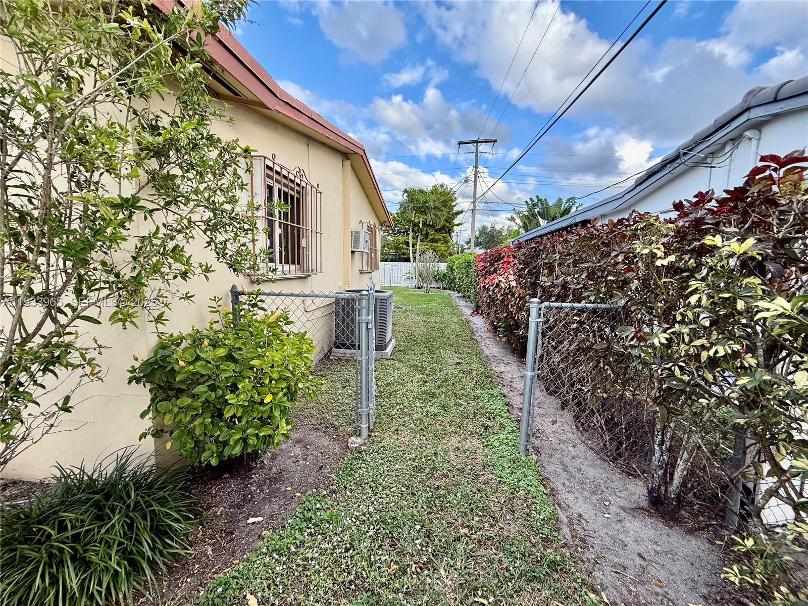 IDEAL HOMES SUB NO 8 - Residential