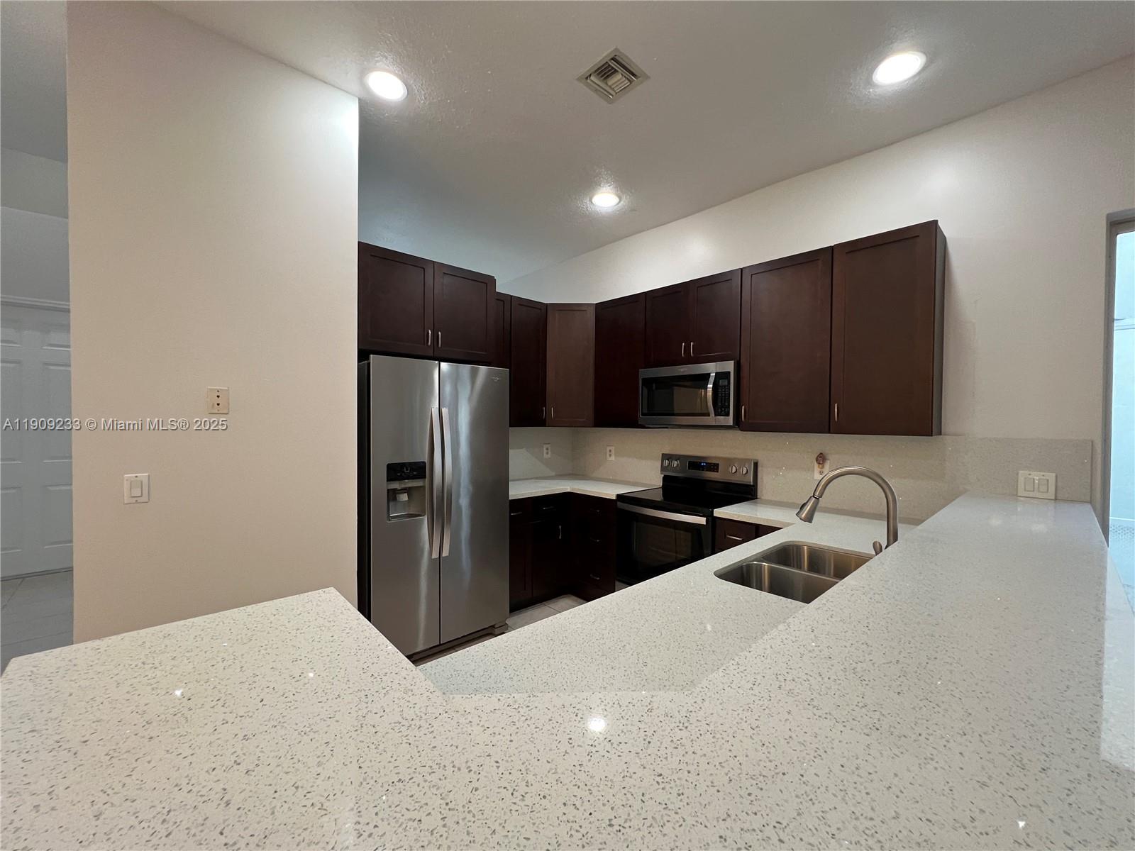 DOWERMAN PLAT - Residential Lease