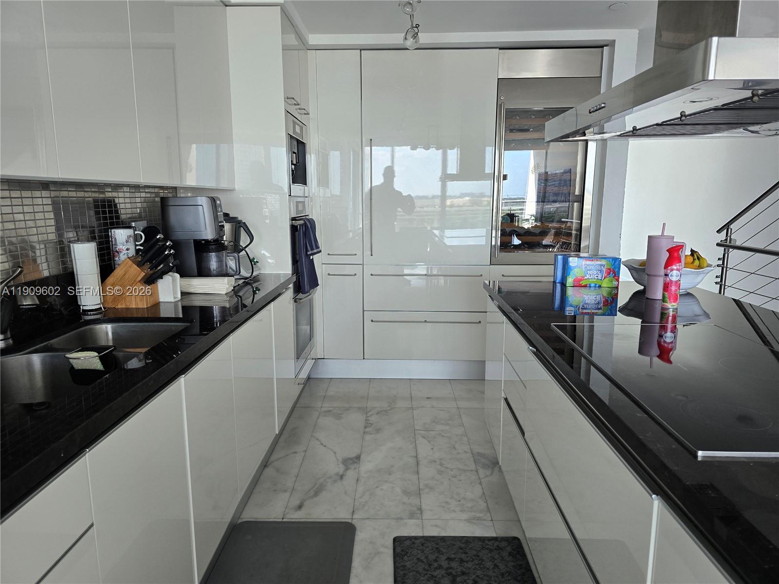 ARTECH RESIDENCES AT AVEN - Residential