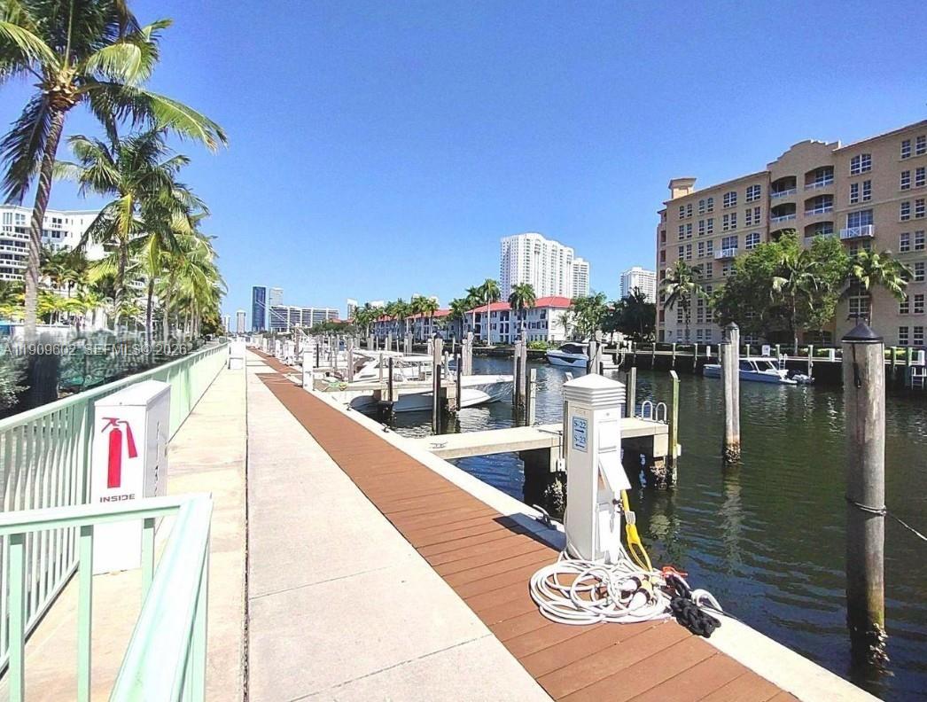 ARTECH RESIDENCES AT AVEN - Residential