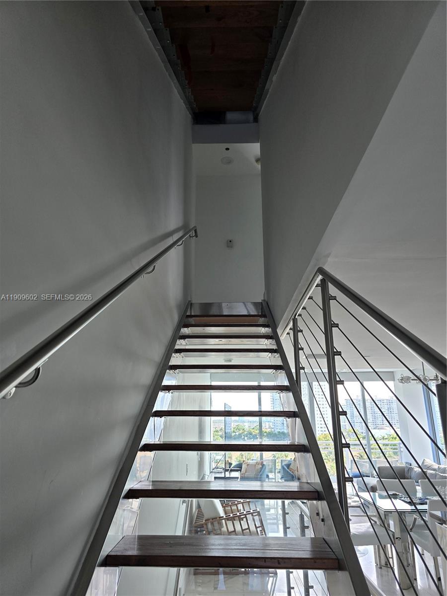 ARTECH RESIDENCES AT AVEN - Residential