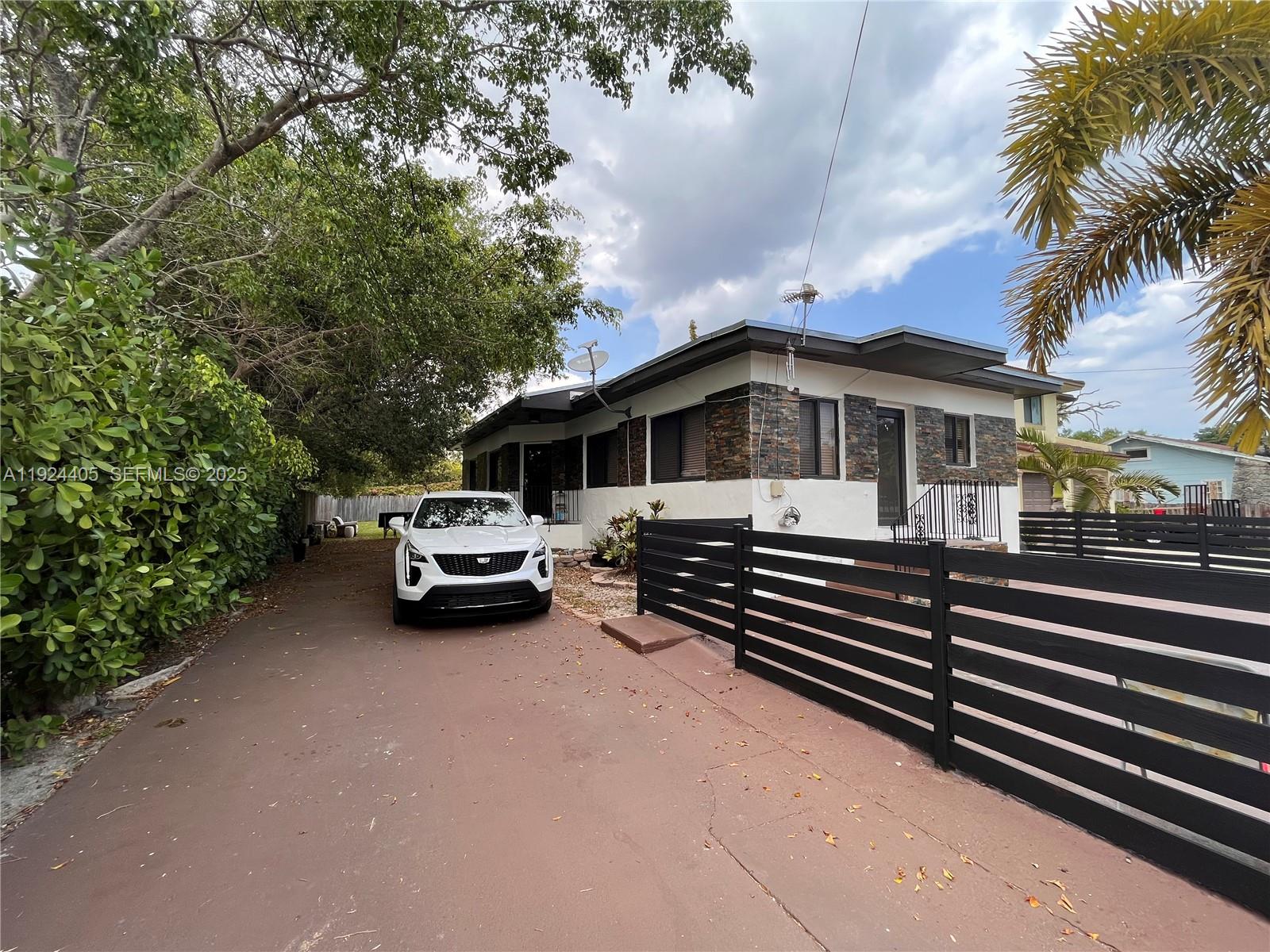 BUENA VISTA HEIGHTS ADDN - Residential Income