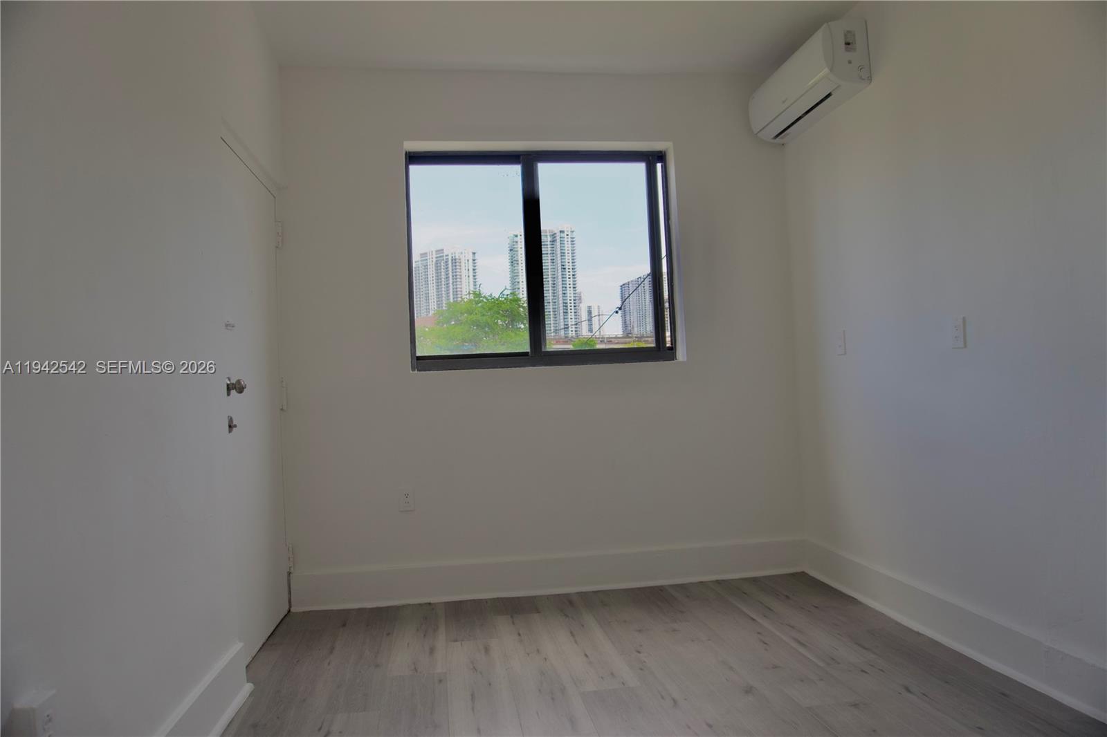 CITY OF MIAMI SOUTH - Residential Lease