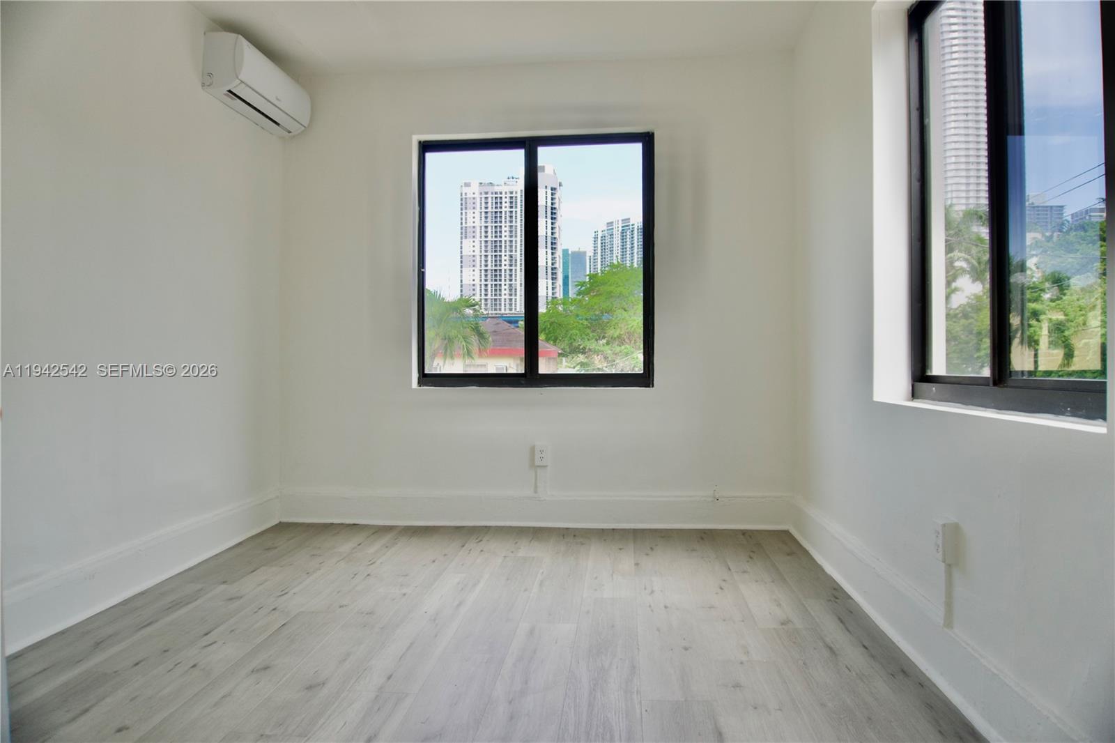 CITY OF MIAMI SOUTH - Residential Lease