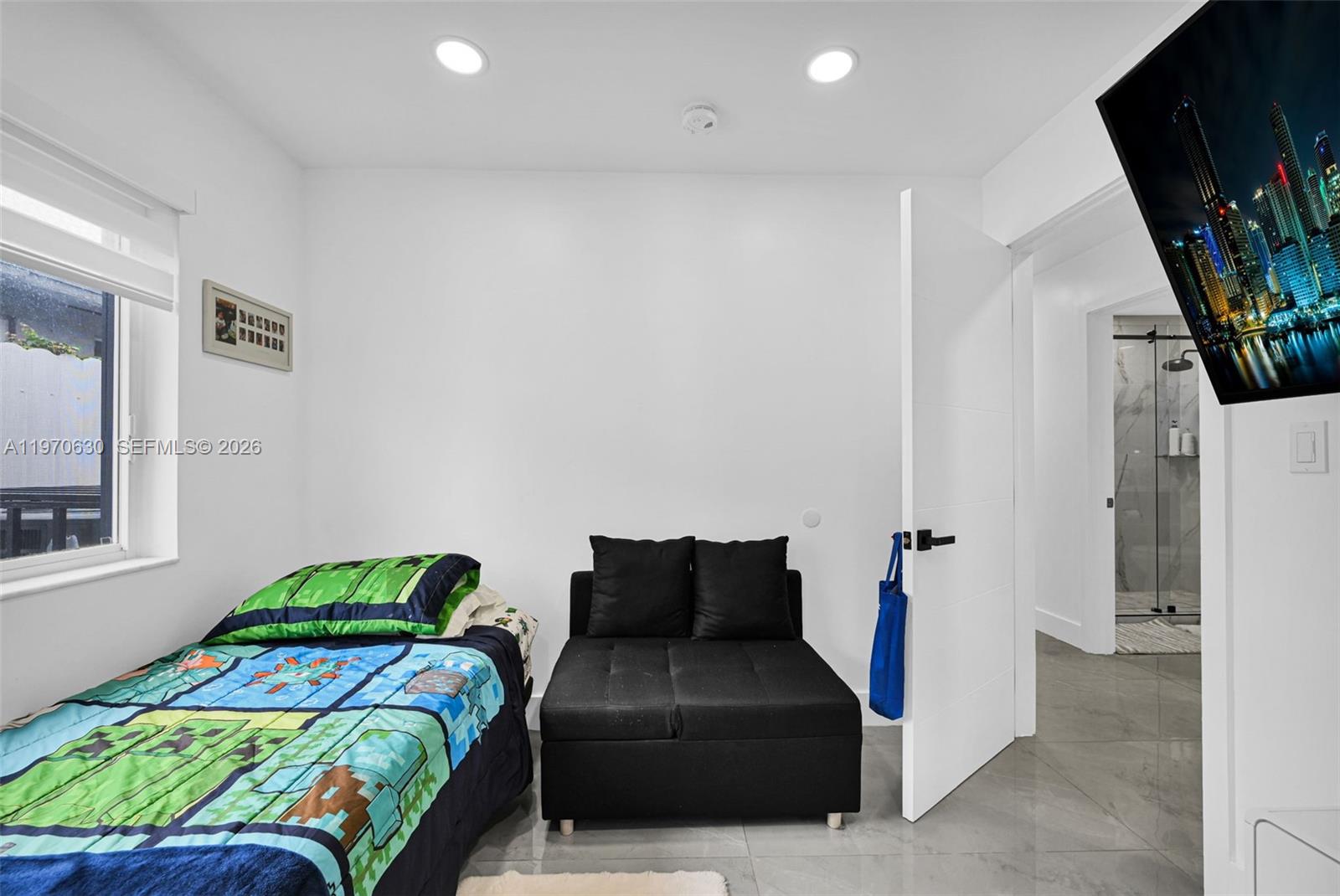 TREASURE HEIGHTS - Residential