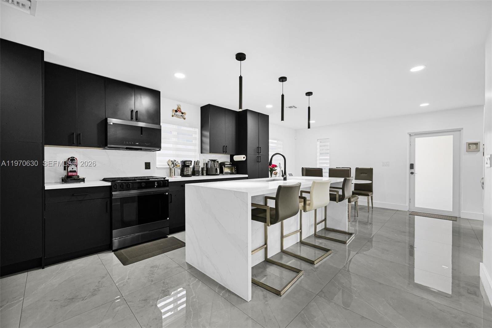 TREASURE HEIGHTS - Residential