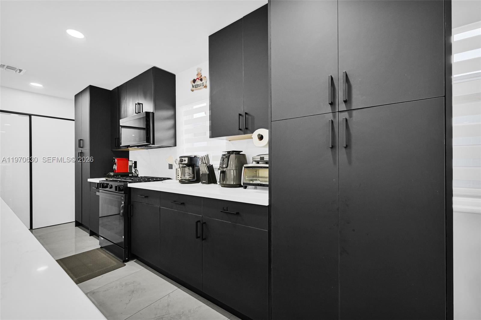 TREASURE HEIGHTS - Residential