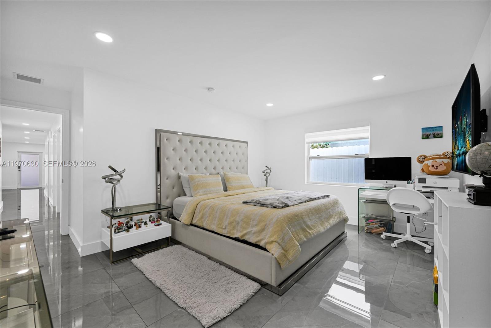 TREASURE HEIGHTS - Residential