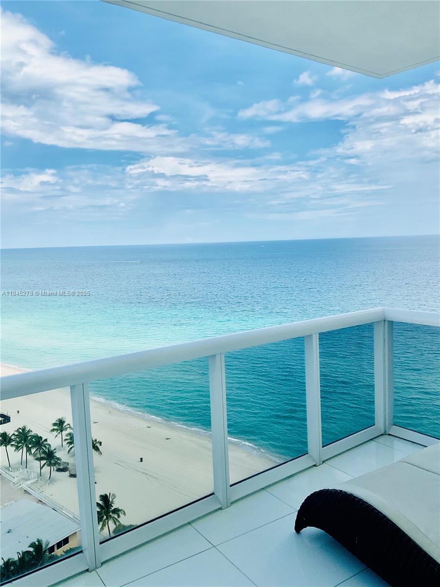 Magnificent ocean views from the second you walk through the door. 1-bedroom 1.5-bath at Trump Royale with ocean and city views. Exclusive oceanfront property with four pools, spa, fitness center, business center, beach, room service, concierge service,5 star amenities, 24hrs valet and more.