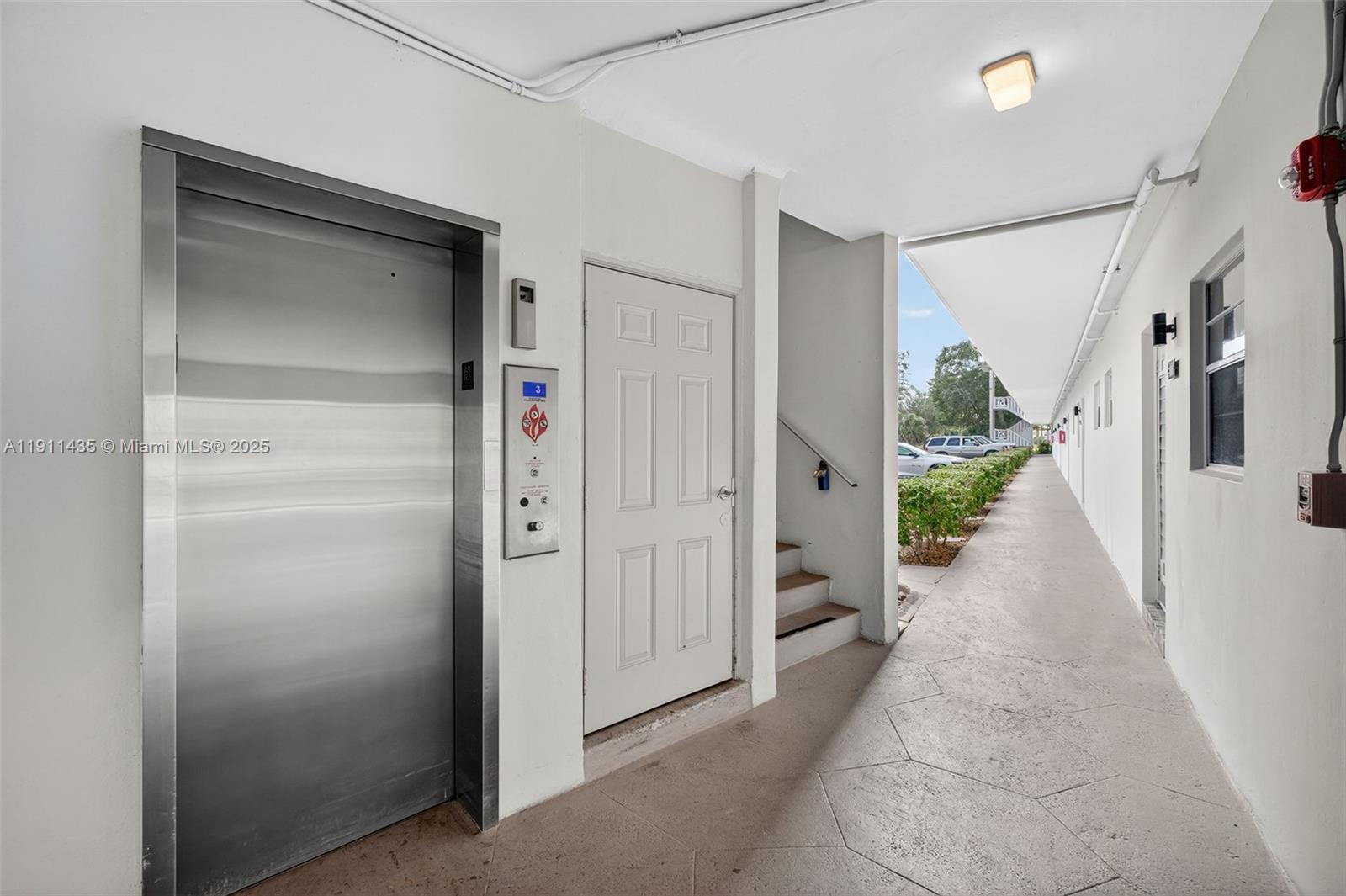 ROSE GARDENS CONDO - Residential