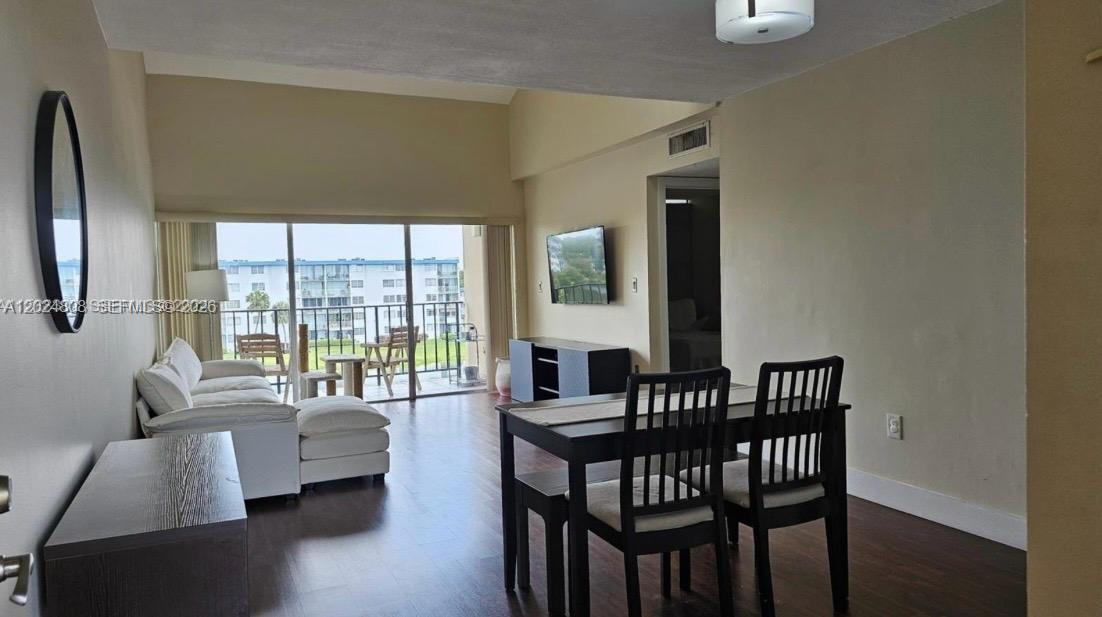 View photos, virtual tours, details... 502 NW 87th Ave 403