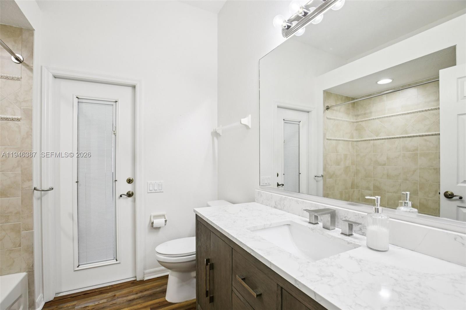 CHELSEA OAKS PHS II & III - Residential