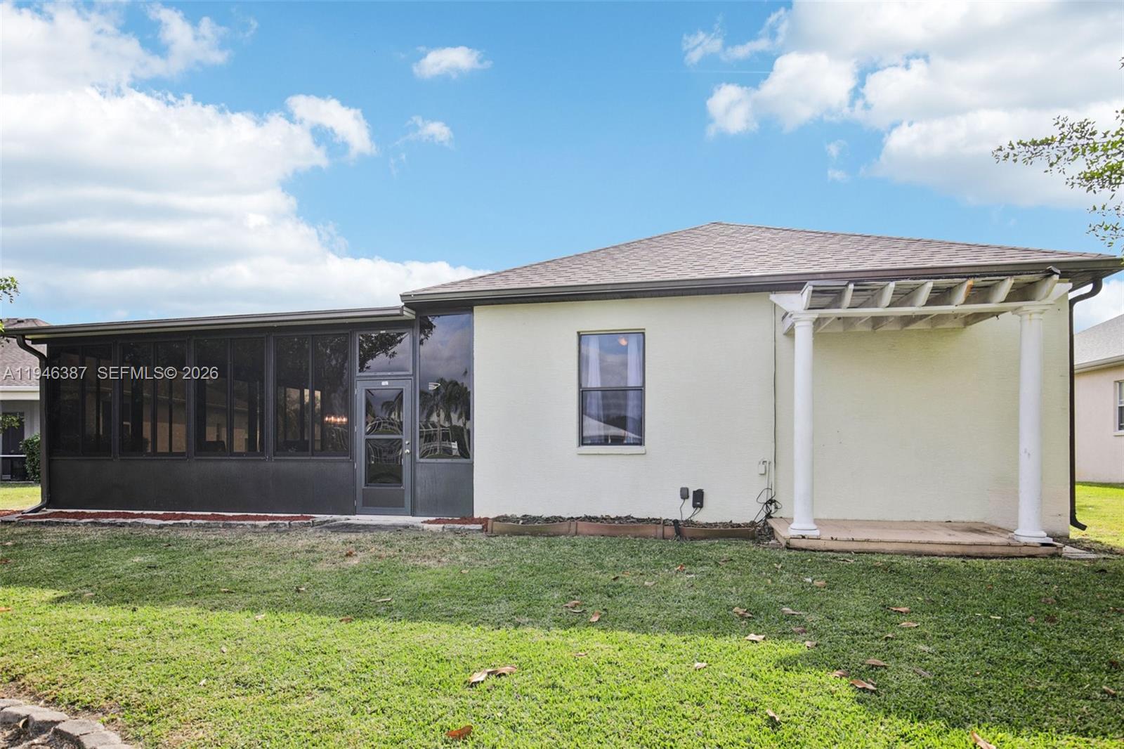 CHELSEA OAKS PHS II & III - Residential