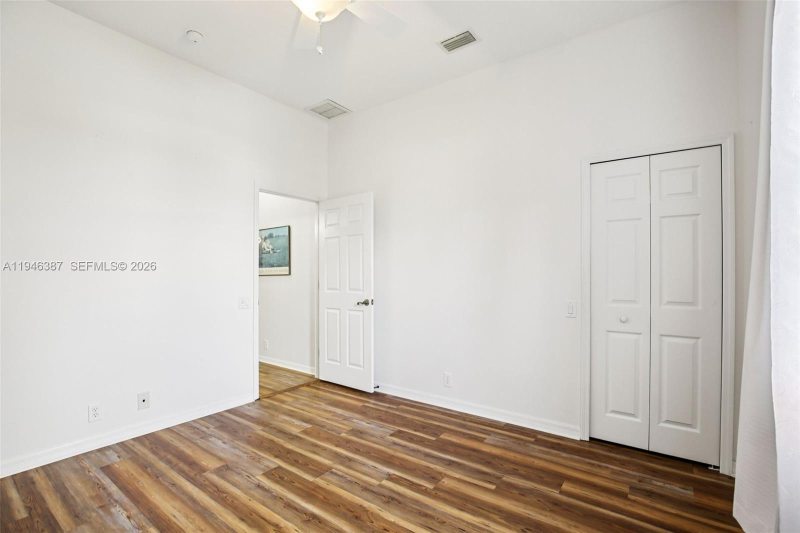 CHELSEA OAKS PHS II & III - Residential