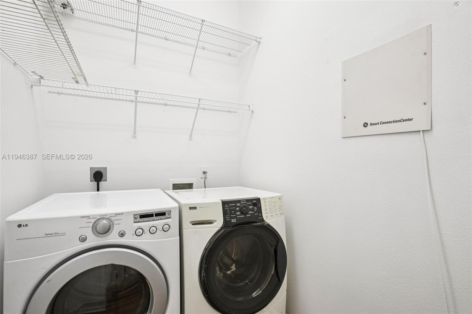 CHELSEA OAKS PHS II & III - Residential